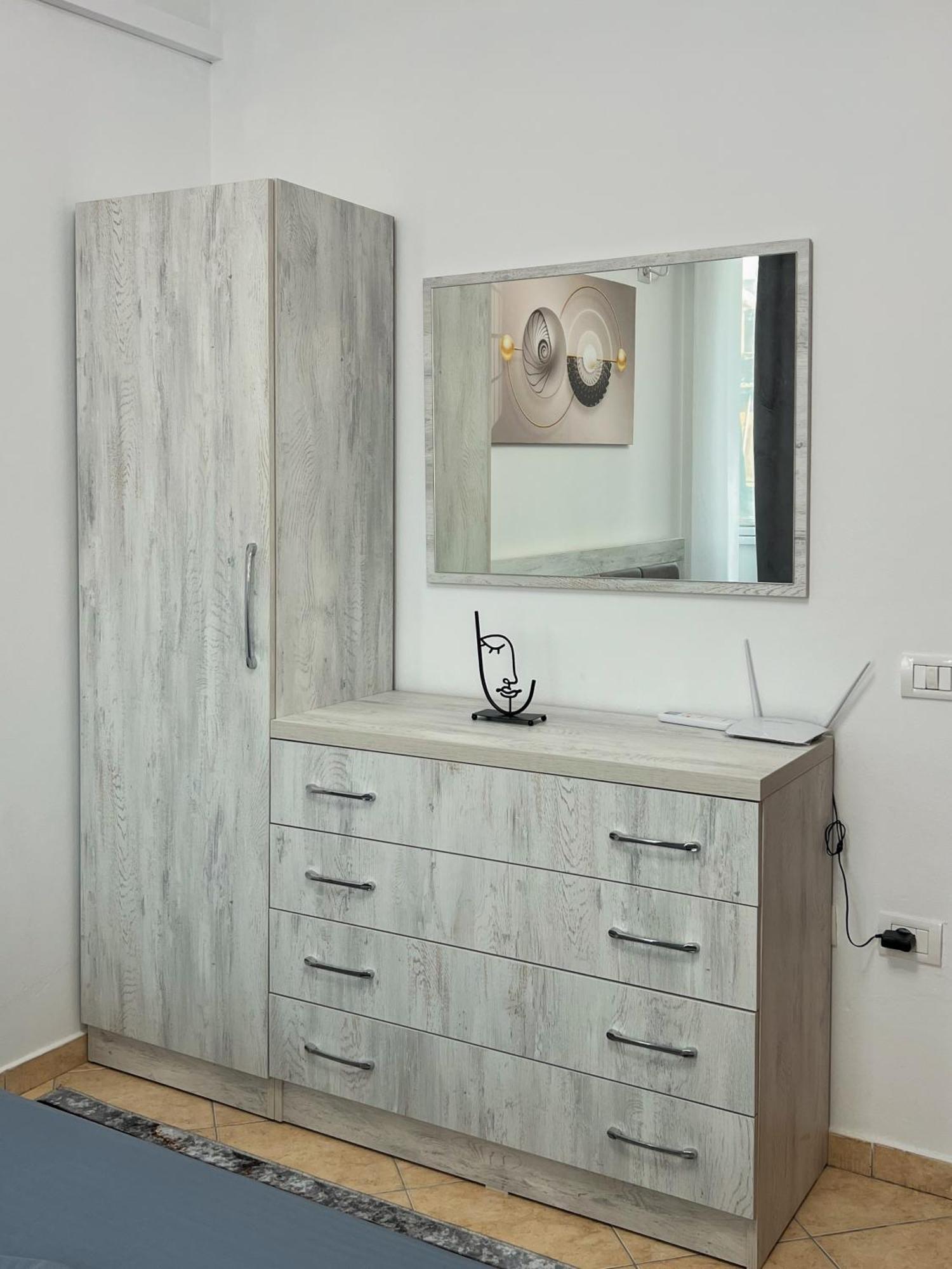 Tirana City Stay Apartments Bagian luar foto